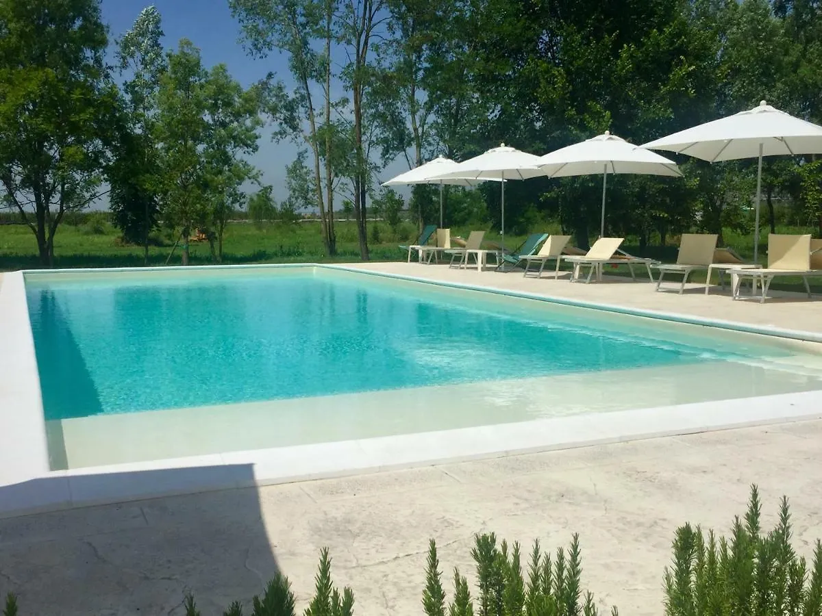 Farm stay Agriturismo Corte Carezzabella Villa San Martino di Venezze